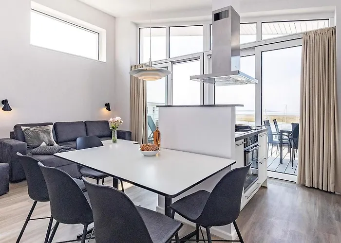 Harbour View In Wendtorf